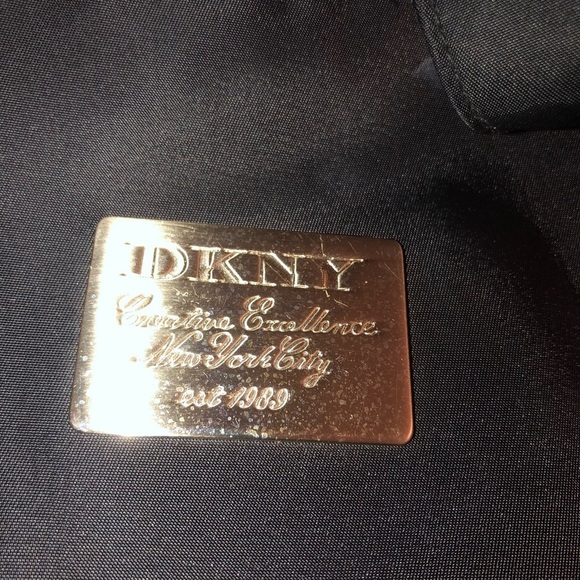 Donna Karen DKNY black microfiber Laptop,Book,Tote bag lightweight zip pocket - Picture 9 of 10